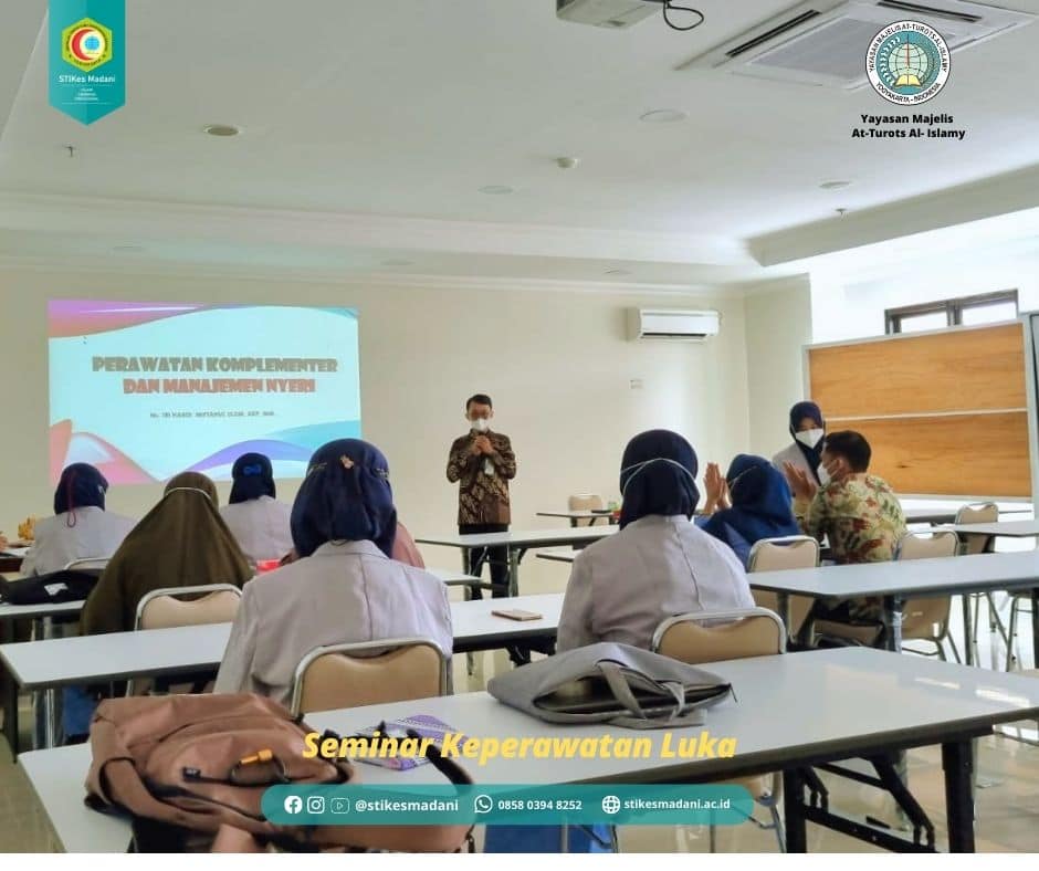 Seminar Keperawatan Luka oleh Dosen STIKes Madani Ns. Tri Hardi Miftahul Ulum, S.Kep., MM